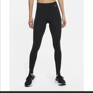 Nike Women's Dri-FIT Epic Fast Mid-Rise Leggings